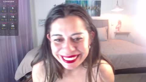 paulina  online show from March 7, 2025, 9:17 pm