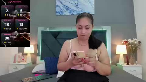 Snapshot of _lauralove_69 chatting on September 17, 2025, 8:21 pm Lauralove online show from September 17, 2025, 8:21 pm
