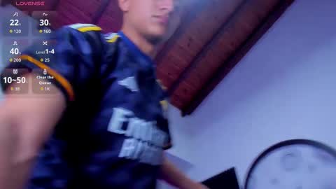 _leohot_ online show from January 11, 2026, 3:11 am