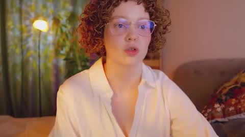 Snapshot of _lightmyfire chatting on February 6, 2026, 7:56 am Salome Lovense always on from 5 tk My content and your custom requests online show from February 6, 2026, 7:56 am