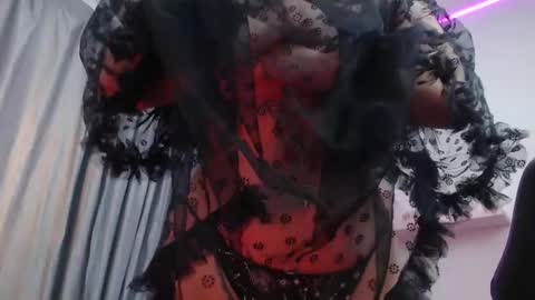 Snapshot of _linrose_ chatting on February 27, 2026, 12:32 am linrose online show from February 27, 2026, 12:32 am