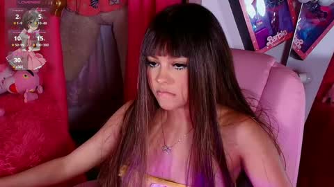 Snapshot of _little_glrl_ chatting on September 15, 2025, 8:36 am _little_glrl_ online show from September 15, 2025, 8:36 am