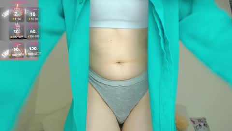 Snapshot of _little_misss chatting on January 23, 2025, 7:32 am Mila online show from January 23, 2025, 7:32 am