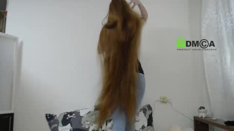 Snapshot of _lonelycat_ chatting on February 25, 2026, 7:12 pm Katya online show from February 25, 2026, 7:12 pm