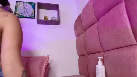 Lorrayne online show from March 5, 2025, 11:49 am