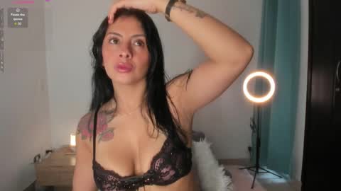   online show from April 7, 2026, 11:54 am