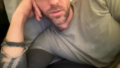 _lululeo_ online show from February 4, 2025, 4:59 am