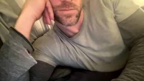 _lululeo_ online show from February 10, 2025, 5:47 am