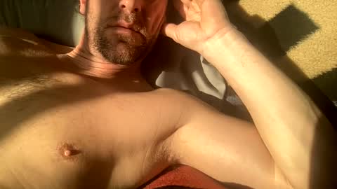 _lululeo_ online show from March 31, 2026, 1:18 am