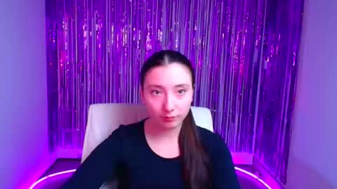 Snapshot of _luna_moon__ chatting on September 9, 2025, 5:29 am Luna online show from September 9, 2025, 5:29 am