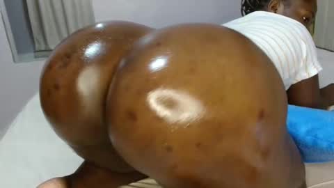 luscious online show from March 10, 2026, 5:01 am