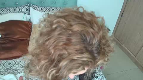 Lady Chanel online show from January 28, 2025, 1:49 pm