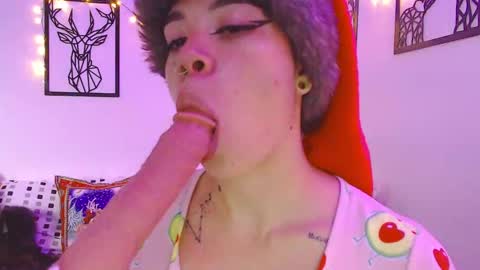 Marce  online show from December 19, 2024, 10:21 pm