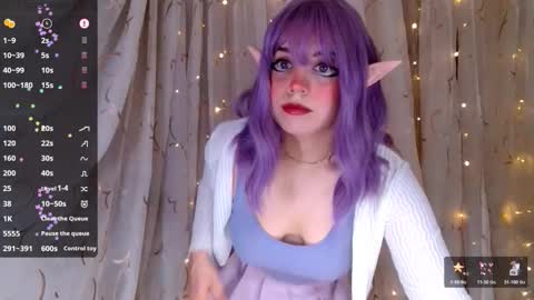 Kira online show from December 16, 2025, 8:08 am