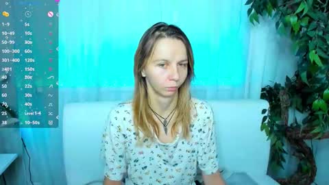 Scarlett online show from September 10, 2025, 5:07 am