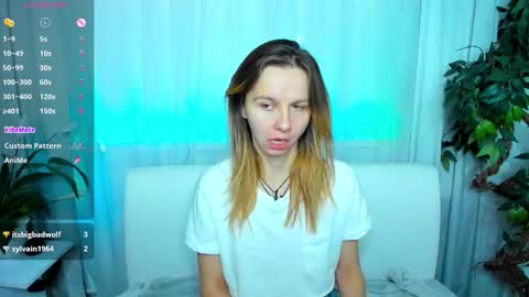 Scarlett online show from November 23, 2025, 11:32 am