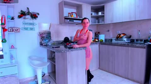Snapshot of _maria_angel_ chatting on December 5, 2024, 7:49 pm Maria Angel online show from December 5, 2024, 7:49 pm