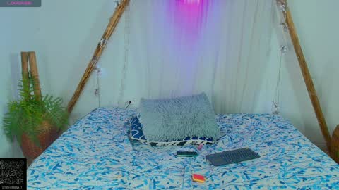 Mariana Fox online show from April 3, 2026, 10:08 pm