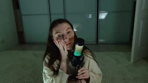 _mary_chili online show from March 6, 2025, 9:53 pm