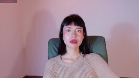 Snapshot of _mavis2 chatting on October 25, 2025, 8:03 pm Mavis online show from October 25, 2025, 8:03 pm