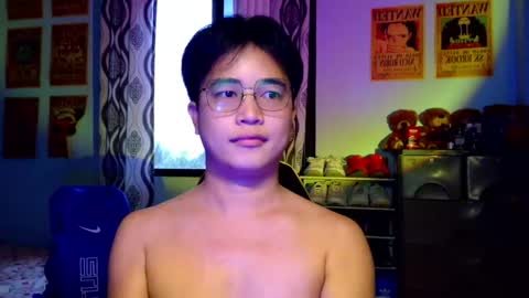 Snapshot of _maxurbate chatting on April 28, 2026, 9:36 am MAX Dont forget to follow online show from April 28, 2026, 9:36 am