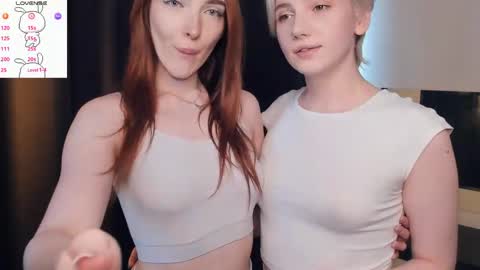 Snapshot of _medal_of_horny_ chatting on April 16, 2026, 7:31 am Elva and Kate online show from April 16, 2026, 7:31 am