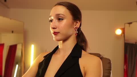  Saturday - start 2030-2130 GMT online show from December 5, 2024, 3:48 am