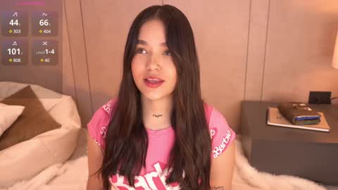 Snapshot of _meghan_gomez1_ chatting on December 20, 2024, 2:16 pm     online show from December 20, 2024, 2:16 pm