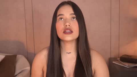 Snapshot of _meghan_gomez1_ chatting on February 8, 2025, 7:16 pm     online show from February 8, 2025, 7:16 pm