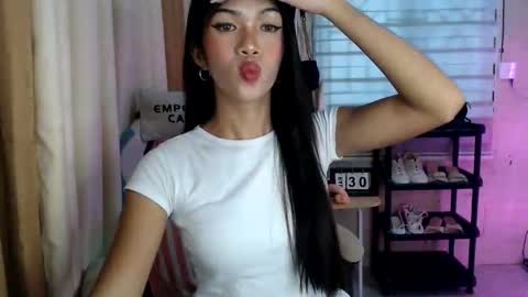 Snapshot of _mellyxxx chatting on March 30, 2026, 7:42 am Melly online show from March 30, 2026, 7:42 am