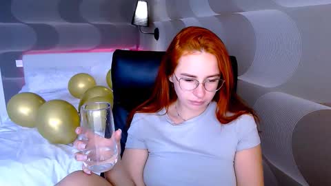 Snapshot of _mi_amore chatting on September 9, 2025, 7:08 am _mi_amore online show from September 9, 2025, 7:08 am