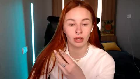 Snapshot of _mi_amore chatting on March 25, 2026, 10:21 am _mi_amore online show from March 25, 2026, 10:21 am