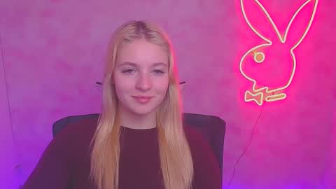 Melanie online show from February 4, 2025, 10:21 am