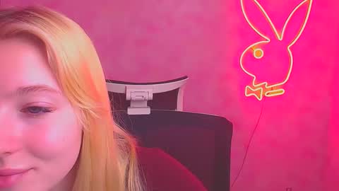 Melanie online show from February 24, 2025, 3:53 pm