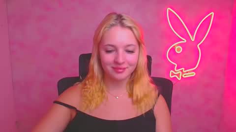 Melanie online show from September 13, 2025, 6:57 am