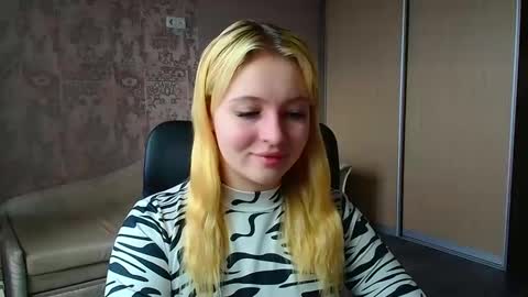 Melanie online show from March 3, 2026, 12:33 pm