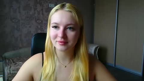 Melanie online show from April 2, 2026, 10:02 am