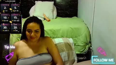 _milf_naughty online show from March 26, 2026, 3:12 am