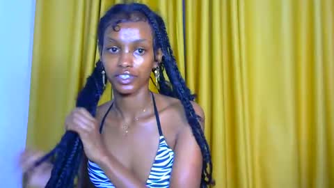 Mimi online show from February 16, 2026, 2:07 am