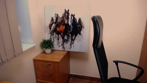 Miranda online show from October 10, 2025, 7:18 am