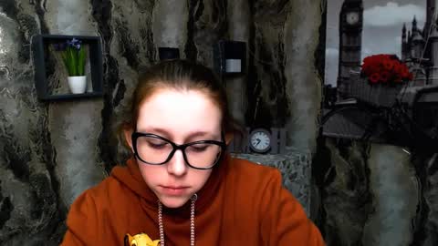 Snapshot of _miraterri_ chatting on February 20, 2025, 9:55 am Mira online show from February 20, 2025, 9:55 am