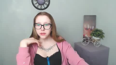 Snapshot of _miraterri_ chatting on February 21, 2025, 11:11 am Mira online show from February 21, 2025, 11:11 am