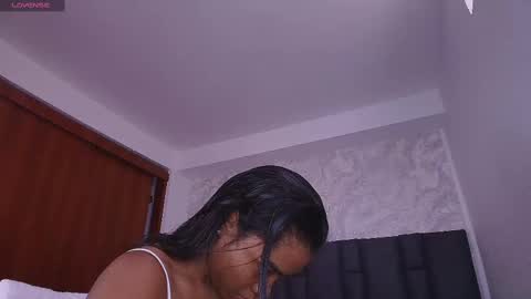 Mishell online show from November 1, 2025, 7:27 pm