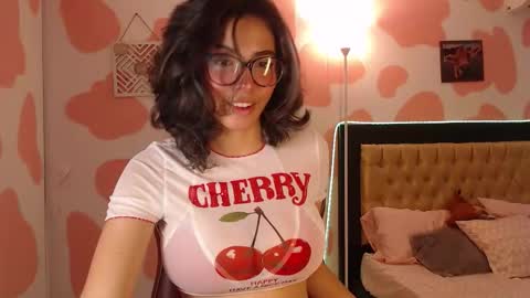 Hinata 3 online show from September 19, 2025, 2:07 pm