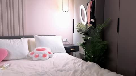 alienmito online show from February 3, 2026, 6:16 am