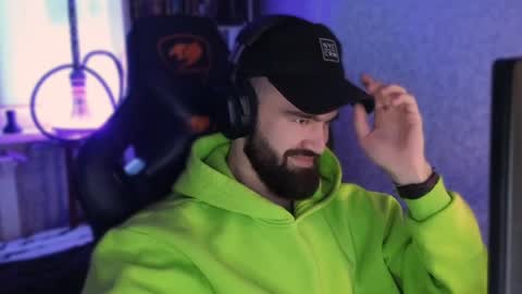 Ask me online show from January 6, 2025, 12:35 pm