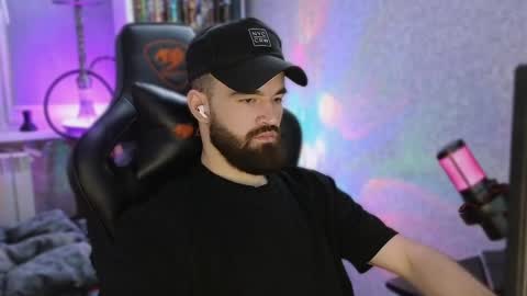 Ask me online show from January 14, 2025, 3:57 pm