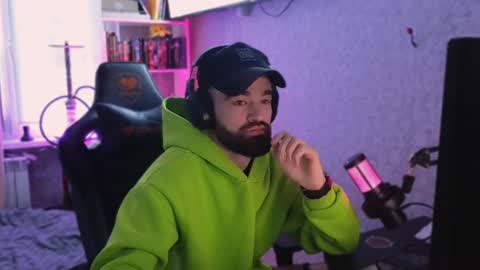 Ask me online show from February 1, 2025, 7:47 am