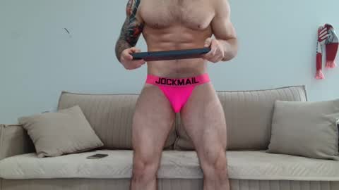 Snapshot of _muscle_arti_ chatting on September 15, 2025, 5:57 pm Arti online show from September 15, 2025, 5:57 pm