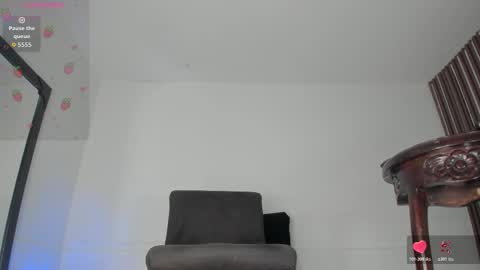 Snapshot of _naomi_fox chatting on February 13, 2026, 10:39 pm shantall online show from February 13, 2026, 10:39 pm